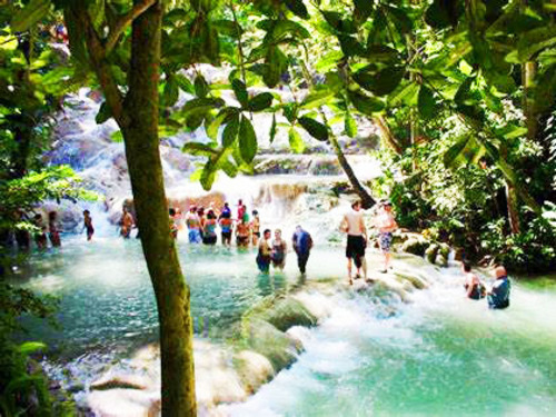 Montego Bay Dunn's River Falls Excursion with Cocktails and Lunch at Reggae Hill 